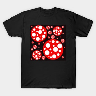 red and white polka dot design T-Shirt